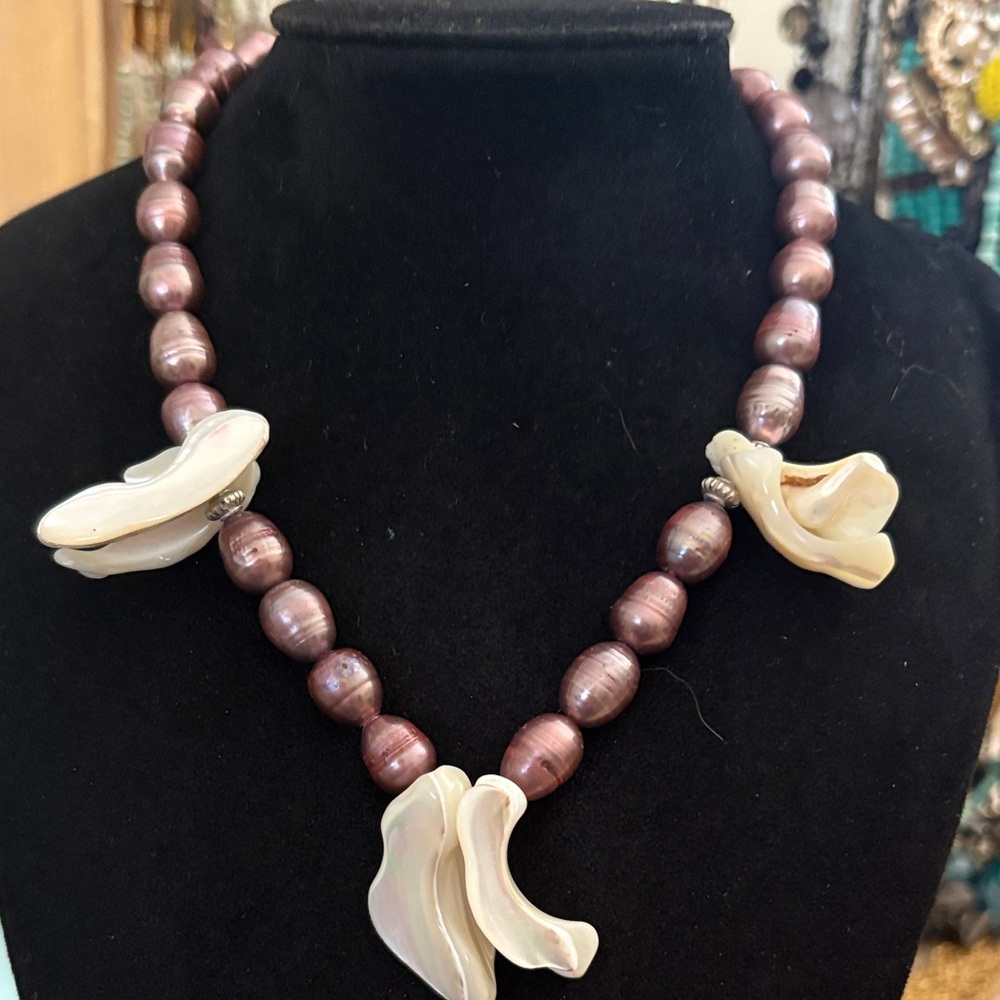 Lavender freshwater potatoe pearl and abalone shell necklace
